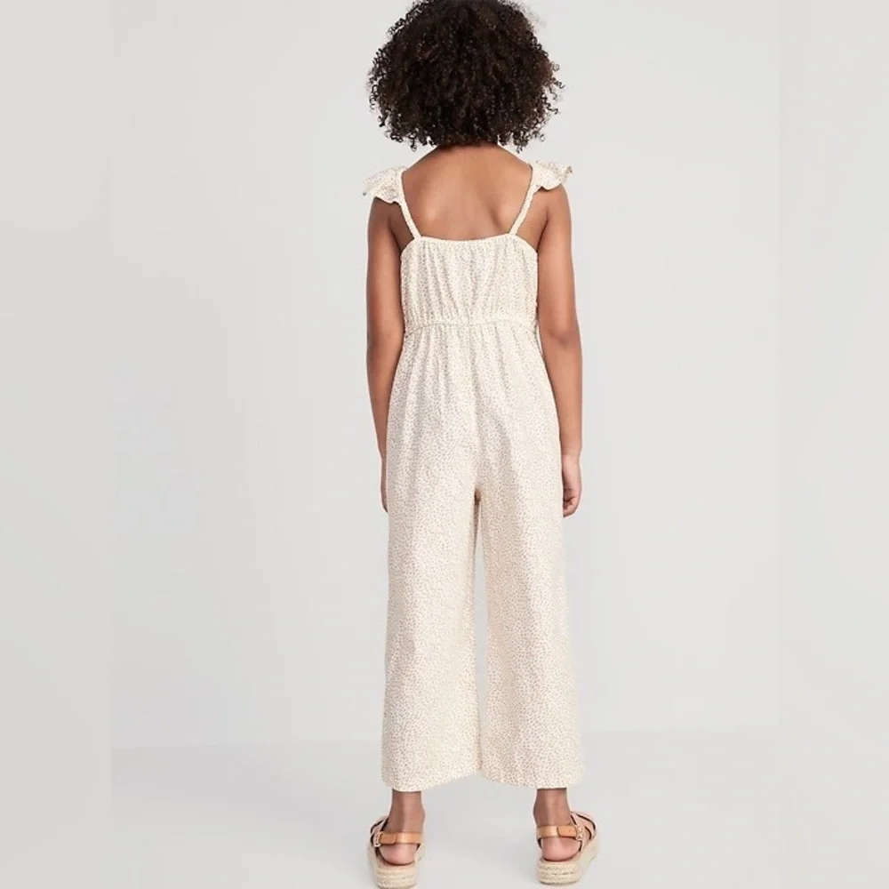 Old Navy Ivory Ruffled Girl's Romper Medium (8)